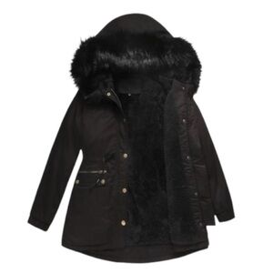 Women's Black Fur-Trimmed Parka🖤